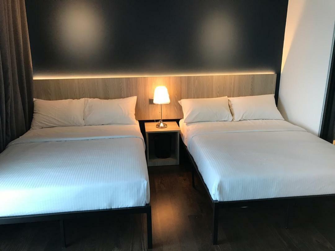 苏布家园泰加套房酒店 努沙再也 外观 照片